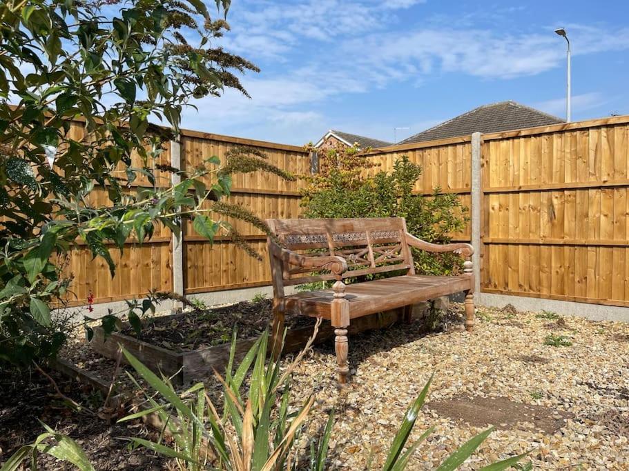 Lodge In The Heart Of Bourne Thurlby Экстерьер фото