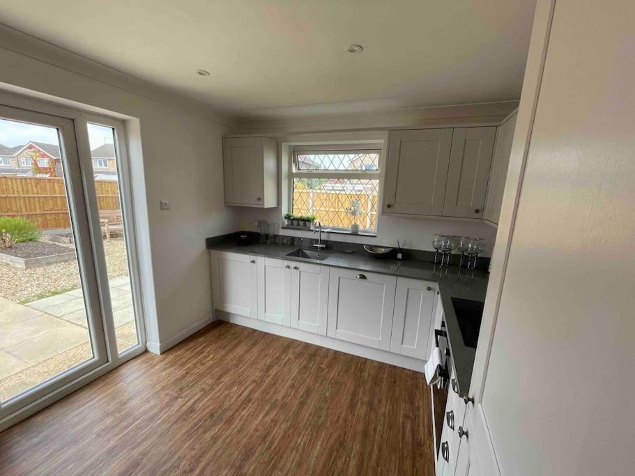 Lodge In The Heart Of Bourne Thurlby Экстерьер фото